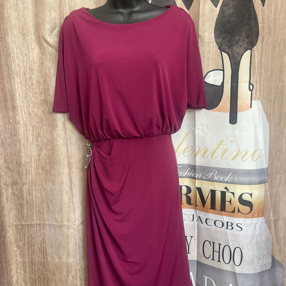 Eliza J Berry Midi Dress Eliza J size 4 party dress used